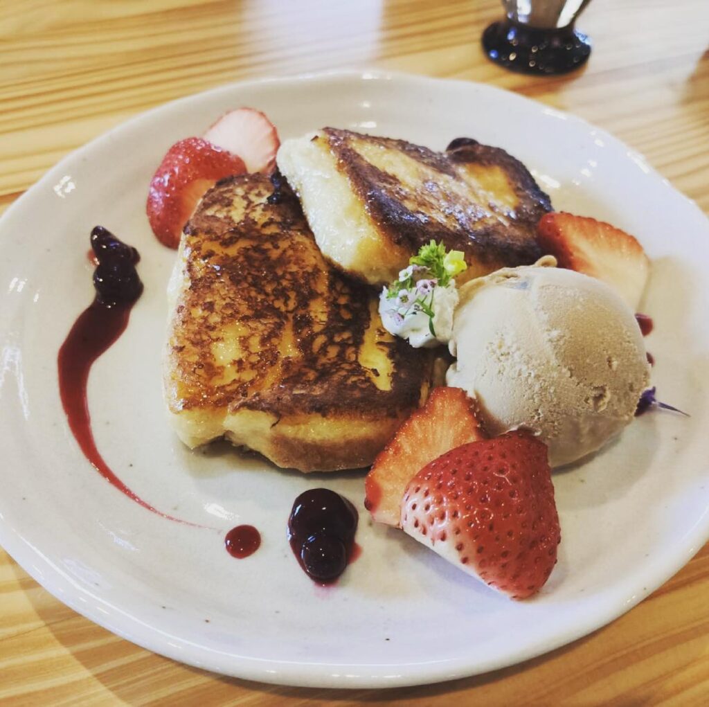 本日もイベントやってます！今日はいいお天気ですね️♫お出かけをお考えなら、ぜひカフェitoさんにいらっしゃいませ〜🥰高松市新田町　カフェito16時まで.