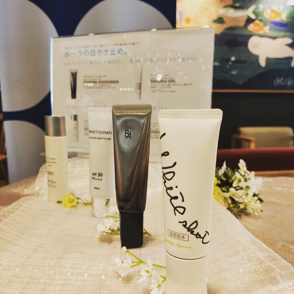 本日TSUTAYAサンシャイン通り店でイベントやってます！.新ホワイトショットやディエムクルール、リンクルショットetcお試しいただけます♫.ガチャガチャでサンプルGETのチャンスですよー.フルーツサンドも美味しそうです🥝.